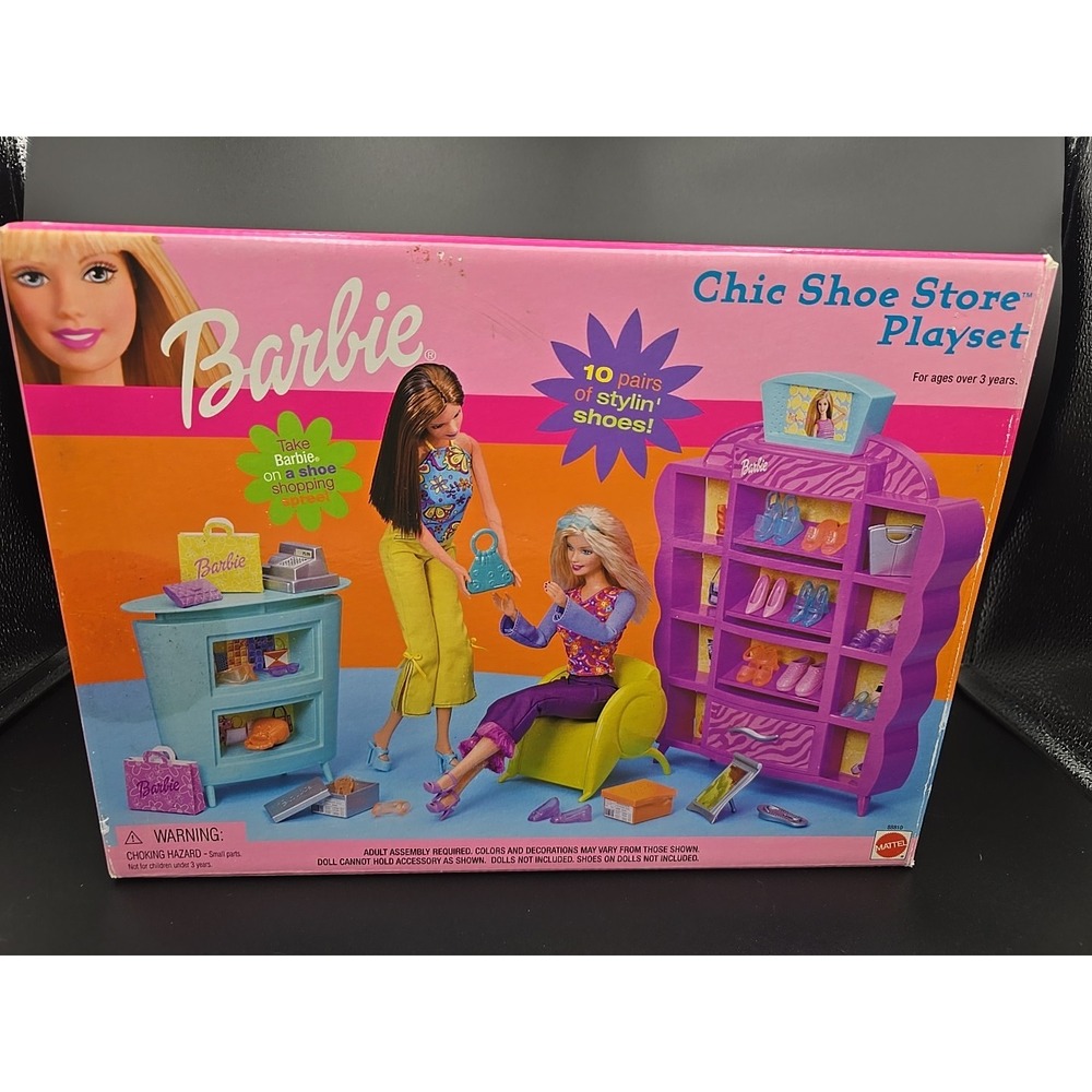 NEW IN BOX! 2001 BARBIE CHIC SHOE STORE PLAYSET! 88810 Mattel